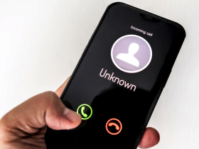 Wie belt mij met het telefoonnummer +31 103180204