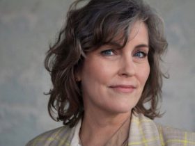 Wie is de partner van schrijfster Sacha Bronwasser